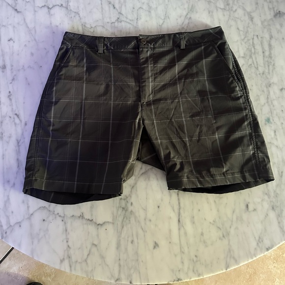 Under armour shorts - Picture 1 of 5